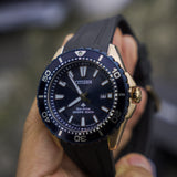 Citizen Eco-Drive Promaster Marine Series Oro rosa/Azul BN0196-01L
