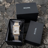 Bulova Classic Sutton Automático Open Heart Bitono 98A308