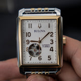 Bulova Classic Sutton Automático Open Heart Bitono 98A308