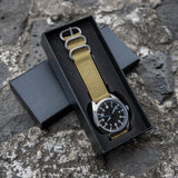 Fractal field Automático minimalista Militar Plata/Olivo F001