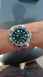 Citizen Eco-Drive Sports plata/verde AW1701-56X