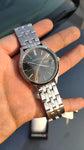 Caravelle by Bulova Indicator plata y gris 43B157