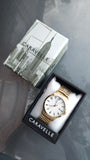 Caravelle by Bulova Traditional dorado y blanco 44B117